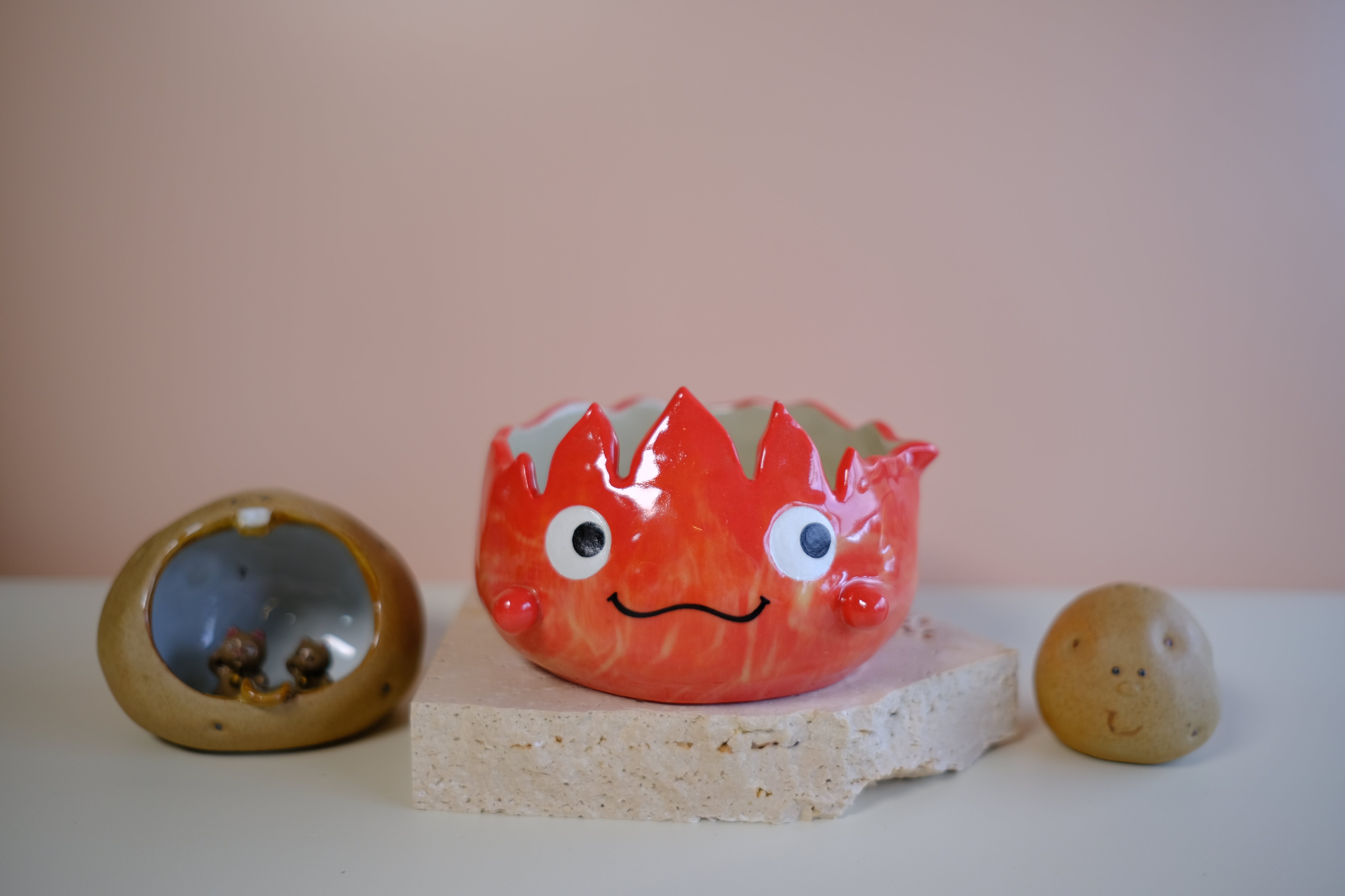 Katakuchi Chawan - Red Calcifer Katakuchi