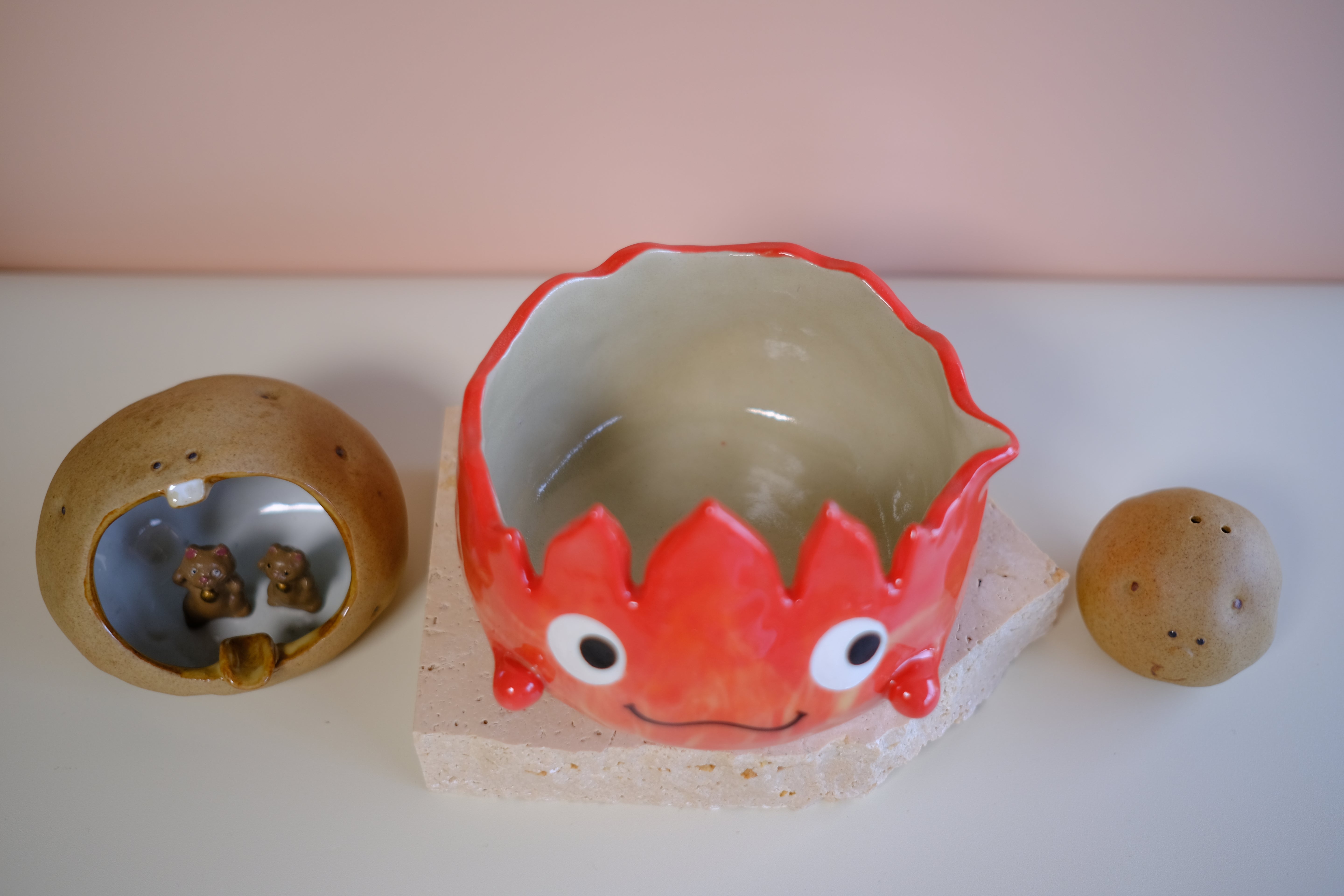Katakuchi Chawan - Red Calcifer Katakuchi