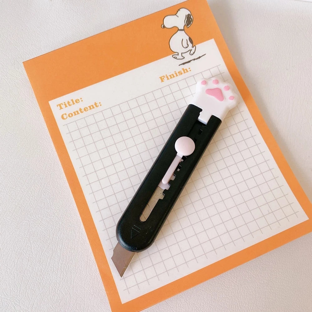 High Quality Cute Cat Paw Shaped Mini Paper Cutter